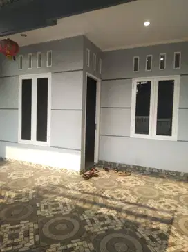 Dijual Strategis Rumah Taman Harapan Baru, Bekasi