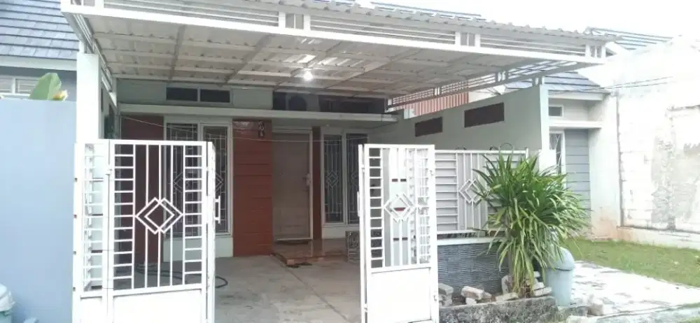 Dijual murah-Full Renovasi di Sentraland Boulevard Cluster Cul De Sac