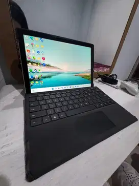 Microsoft Surface Pro 7 (Second)
