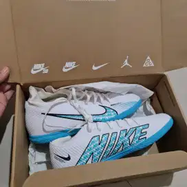 Sepatu futsal nike superfly original