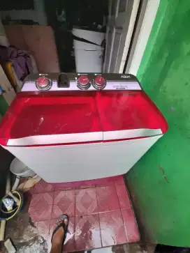 Mesin cuci aqua