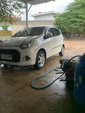 DAIHATSU AYLA TIPE X MT 2014