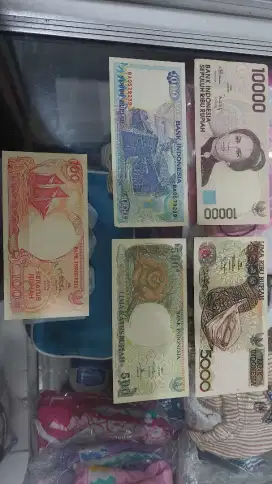 Uang kuno baru koleksi