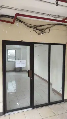 Sewa Kios Bulanan/Tahunan Lokasi Apartemen Gateway Cicadas Ahmad yani