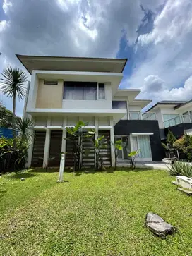 Disewakan Rumah Cluster Vassa Lake Vassa Residence Lippo Cikarang