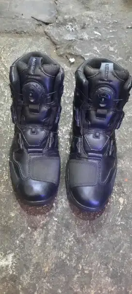 Sepatu outdoor eiger original size 40/41