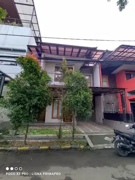 DIJUAL RUMAH STRATEGIS DEKAT SUMMARECON HANYA 950JT NEGO