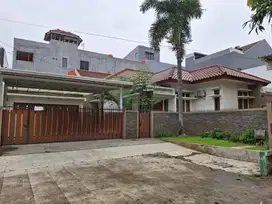 Dijual Rumah Hook Tanah Luas Siap Huni dalam Perumahan Galaxy Bekasi