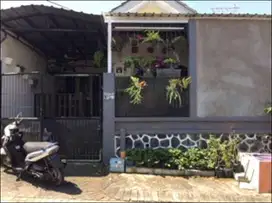 Lady Hill, Jl. Argo Merpati II Kav. 11 Kel Donowarih Kec Karang Malang