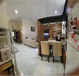 Rumah Nyaman Hook Siap Huni di Taman Holis Indah 1 Tidak Usah Renov