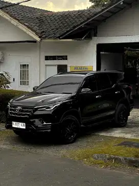 Toyota Fortuner 2023 Diesel