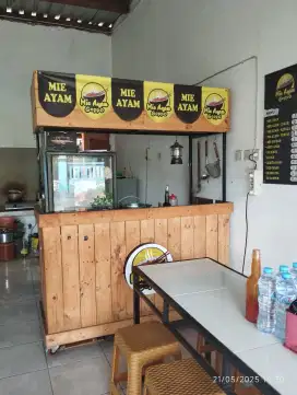 Rombong bekas mie ayam
