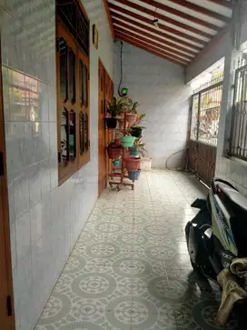jual rumah kokoh 2 lantai pinggir jalan Larangan Ciledug Taman Asri