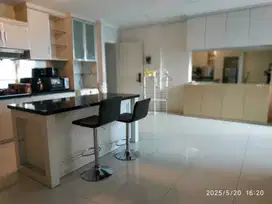 SEWA APARTEMEN MEWAH 2BR  VUE CONNECT CIPUTRA WORD MALL
