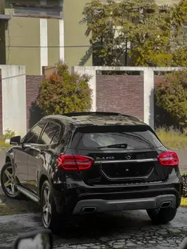 Mercedes-Benz GLA200 2017 Bensin