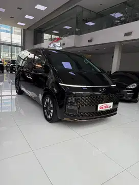 Hyundai Staria 2.2 signature 2022 9 seater