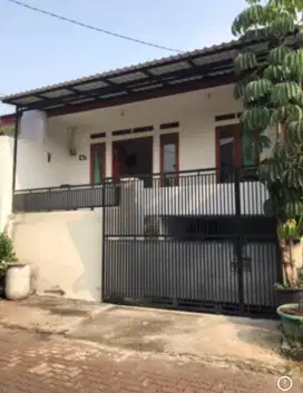Dijual Rumah 1 Lantai Mewah dan Strategis Didaerah Lebak Bulus