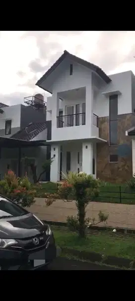 Rumah cluster dikontrak