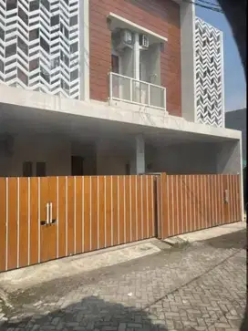 JUAL RUMAH KOST KEPUTIH PERMAI SURABAYA POTONGAN HARGA GA MAIN MAIN