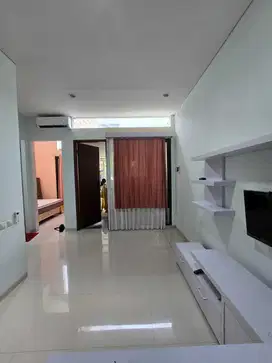 RUMAH PERMATA JINGGA SOEKARNO HATTA MALANG LENGKAP PERABOT AC
