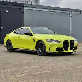 BMW M4 Coupe 2023 (iDrive 8)