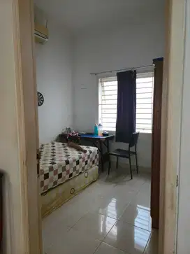DIJUAL MURAH BINGIT RUMAH BERYL SERPONG Lebar 10 Masih Dibawah 3M