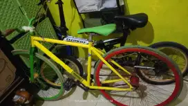Sepeda lipat & pixy