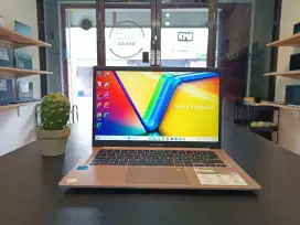 Laptop Bekas Asus Vivobook A1404ZA Core i3-Gen12, Ram 8 GB
