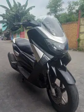 NMAX NON ABS 2015 TANGAN PERTAMA