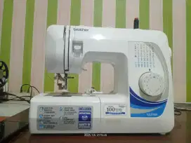 Mesin Jahit Portable Brother GS 2700