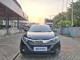 TDP Rendah Honda HR-V 1.5 E Bensin-AT 2020 Hitam CUOSB