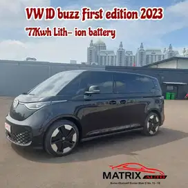 VW ID Buzz 2024 nik 2023 . first edition.. rare item.  full electric