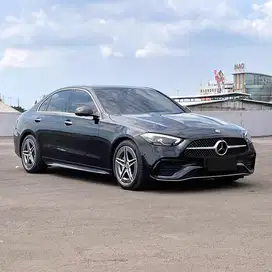 Mercedes Benz C300 AMG 2024