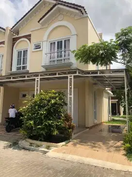 Jual' Rumah Cluster Cataluna Jababeka posisi Hook