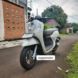NEW SCOOPY PRESTIGE TAHUN 2024