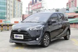 TDP 10JT Toyota Sienta 1.5 Q Bensin-AT Hitam 2018