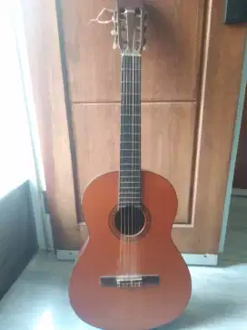 GITAR YAMAHA CS 40
