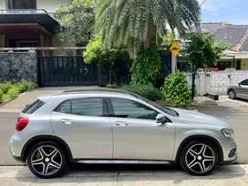 MERCEDES BENZ MARCY GLA200 AT 2015 SILVER LENGKAP