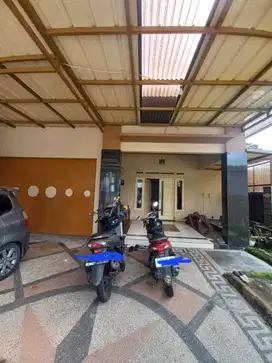 Rumah di sirnagalih indihyang Tasikmalaya