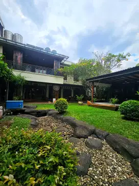 Halaman Luas, Asri & Sangat Terawat ! Rumah Jagakarsa Dijual. NEGO!