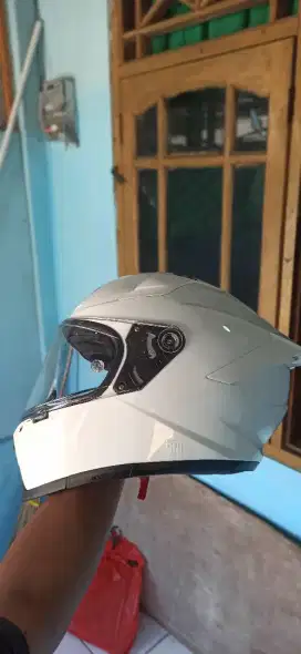 KYT Striker Like New