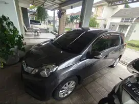 Jual mobilio, km rendah, kondisi mulus,