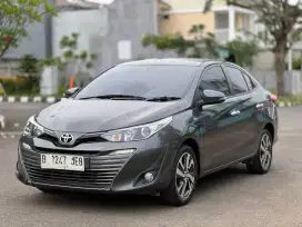 Toyota Vios G AT Facelift 2018 Abu Metalik – KM Rendah, Kondisi oke