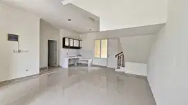 sewa Rumah 2 Lantai Siap Huni Cluster Laseine Jakarta Garden City 030