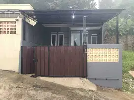 SUDAH FULL PAGAR DAN CANOPY RUMAH MINIMALIS, harga cuma 290 jt an