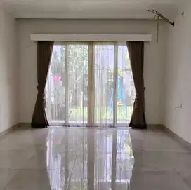 Disewakan Rumah Lux Siap Huni Semi Furnish Di Komplek Setra Murni