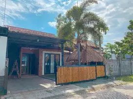 Rumah siap huni di kompleks perumahan Lingkar