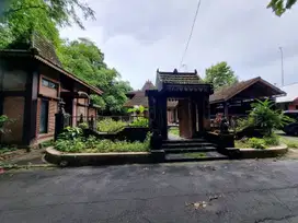 RUMAH BESAR TANAH LUAS MURAH DI MINNGIR,SLEMAN