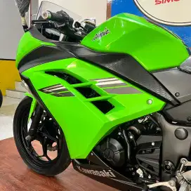 [GARANSI 1 TAHUN] Kawasaki Ninja 250 Fi Th  2017 Unit Terawat Istimewa