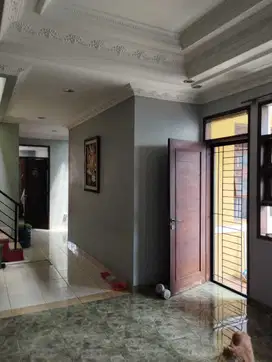 Dijual Rumah Nyaman Siap Huni Lokasi Bagus di Kota Baru Parahyangan